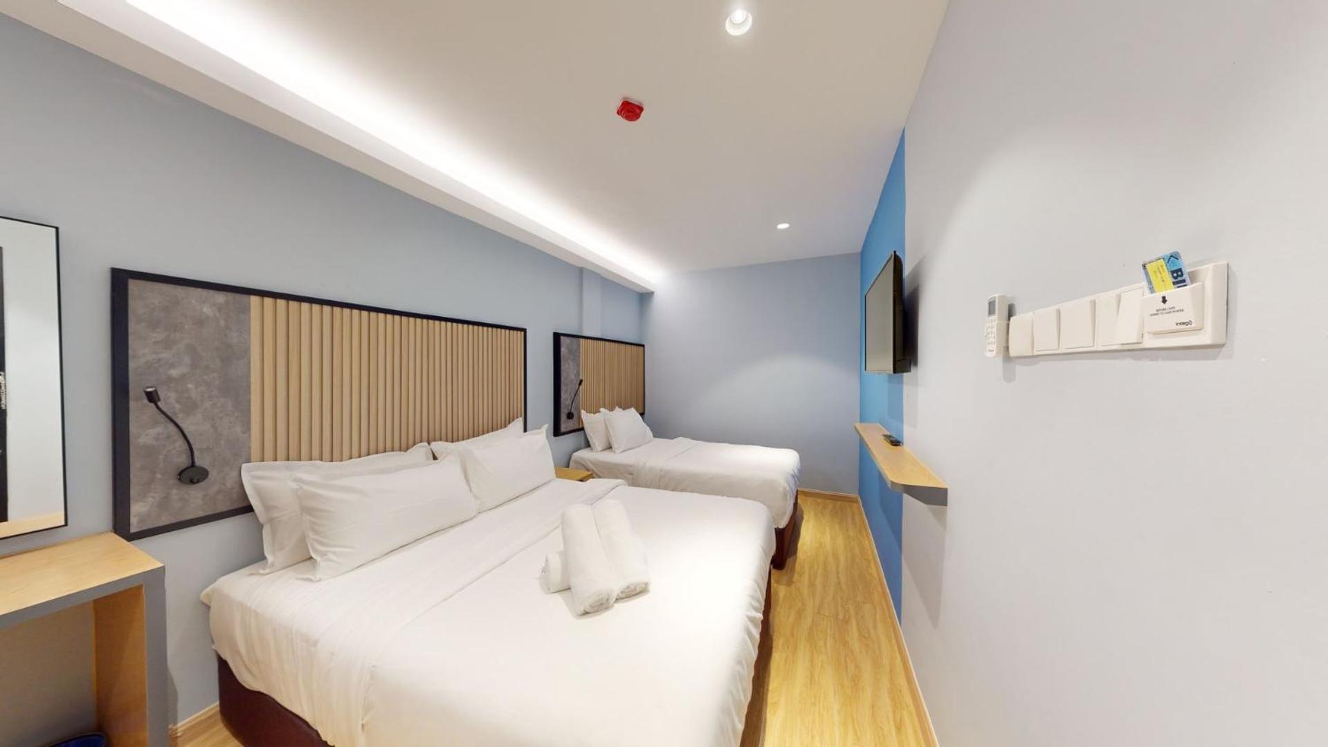 Blue Lagoon At Bandar Sunway Hotel 3*